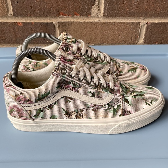 Vans Shoes - Vans Old Skool Tapestry Floral Marshmallow Sneakers
